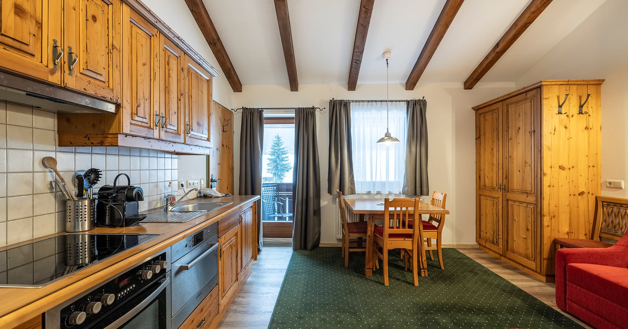 Zeit zum Genießen im Hotel-Apartment 4-Sterne Hotel Bergzeit in Flachau