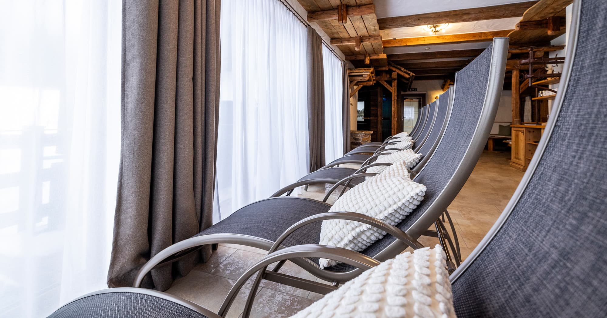 Wellness-Oase im 4-Sterne Hotel Bergzeit in Flachau